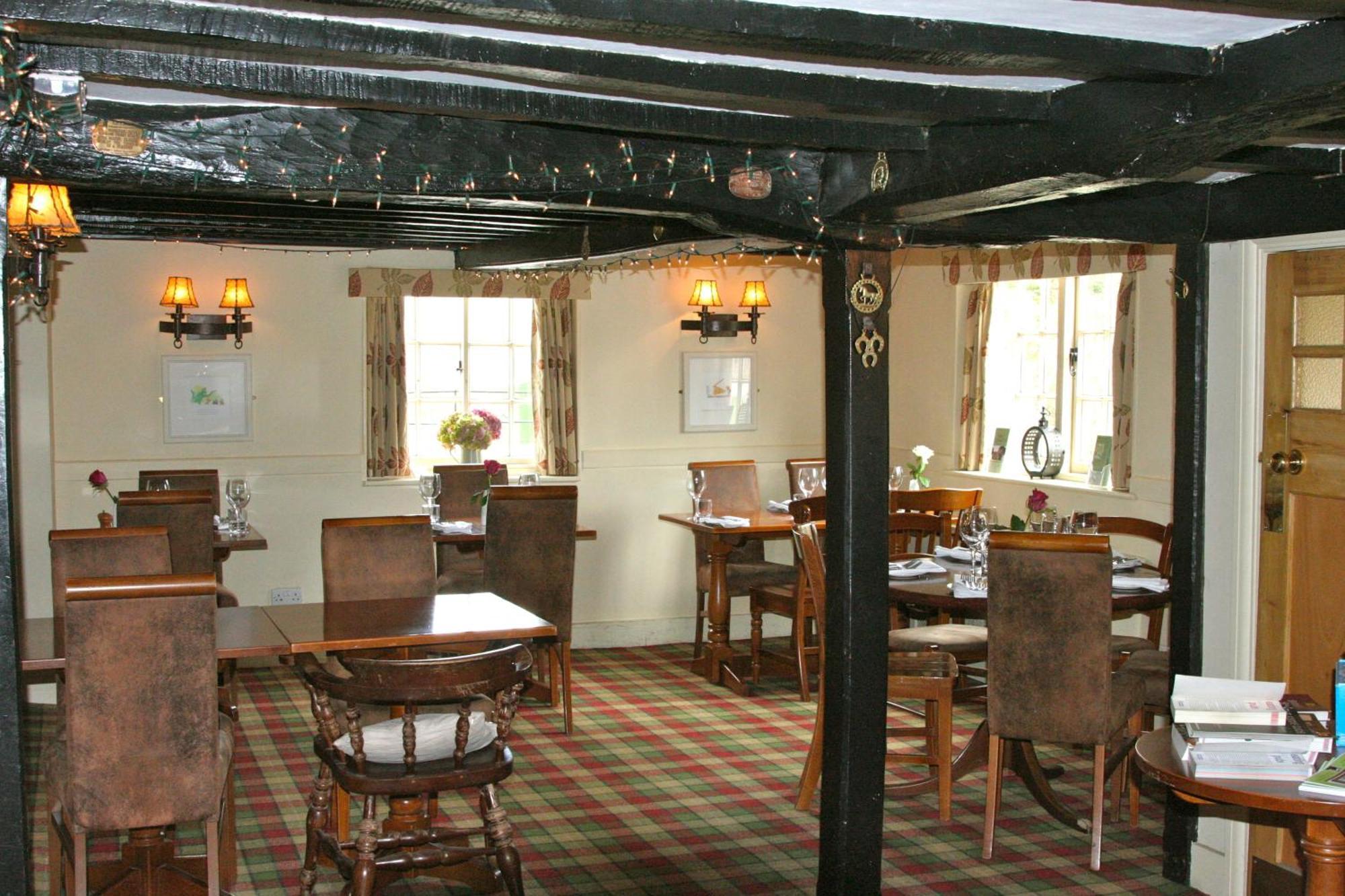 The Nags Head Hotel Great Missenden Εξωτερικό φωτογραφία
