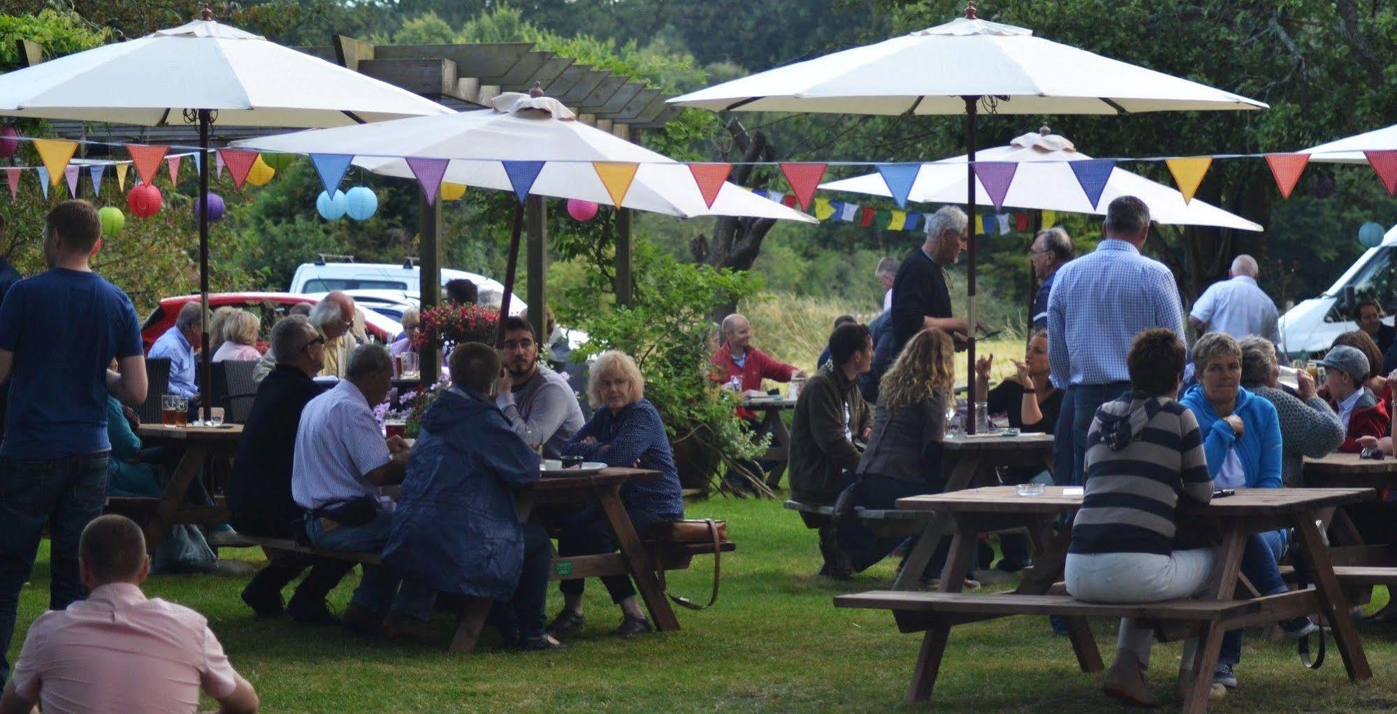 The Nags Head Hotel Great Missenden Εξωτερικό φωτογραφία